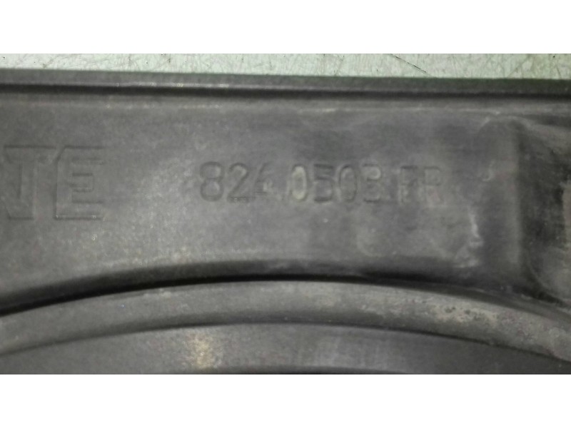 Recambio de electroventilador para citroen c3 1.1 collection referencia OEM IAM 8240503FR  