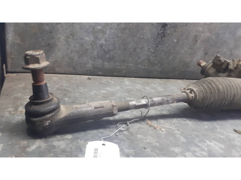 Recambio de cremallera direccion para volkswagen touareg (7la) referencia OEM IAM 7L6422055AB  