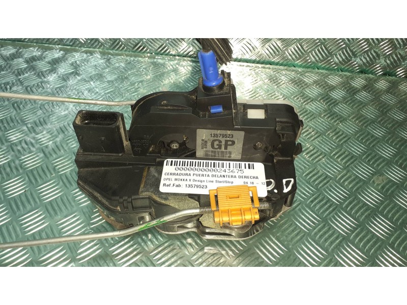 Recambio de cerradura puerta delantera derecha para opel mokka x design line start/stop referencia OEM IAM 13579523  