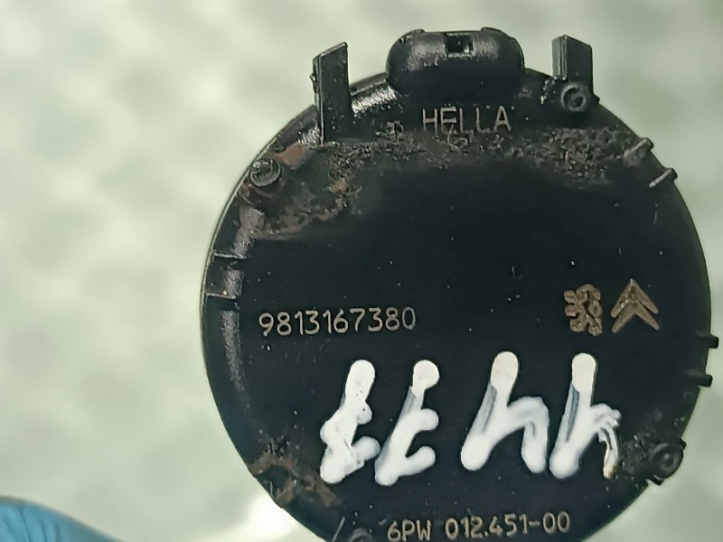 Recambio de sensor para peugeot 308 referencia OEM IAM 9813167380  CONECVTOR 3 PINES