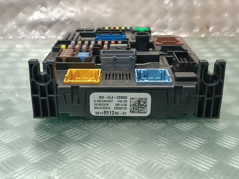 Recambio de caja reles / fusibles para peugeot 308 referencia OEM IAM 981985128001 BSI EL3 CEM00 DELPHI