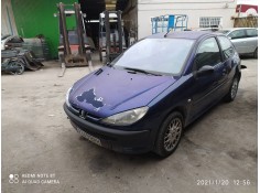 peugeot 206 berlina del año 2001 2