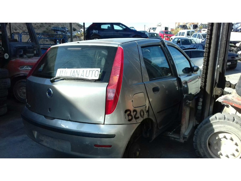 fiat punto berlina (188) del año 2003
