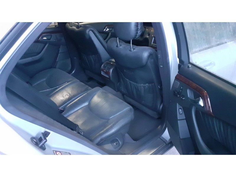 mercedes-benz clase s (w220) berlina del año 2004