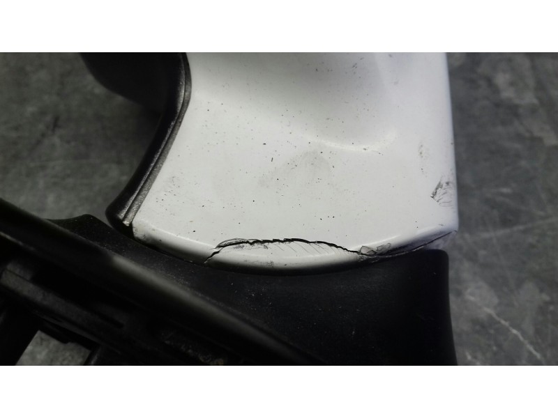 Recambio de retrovisor izquierdo para peugeot 307 (s1) xt referencia OEM IAM 96347726  ELECTRICO