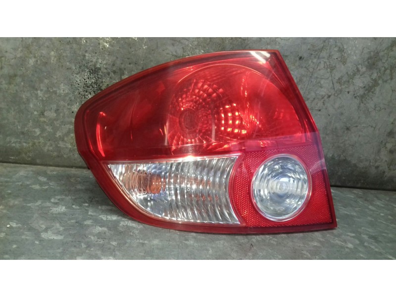 Recambio de piloto trasero izquierdo para hyundai getz (tb) referencia OEM IAM   