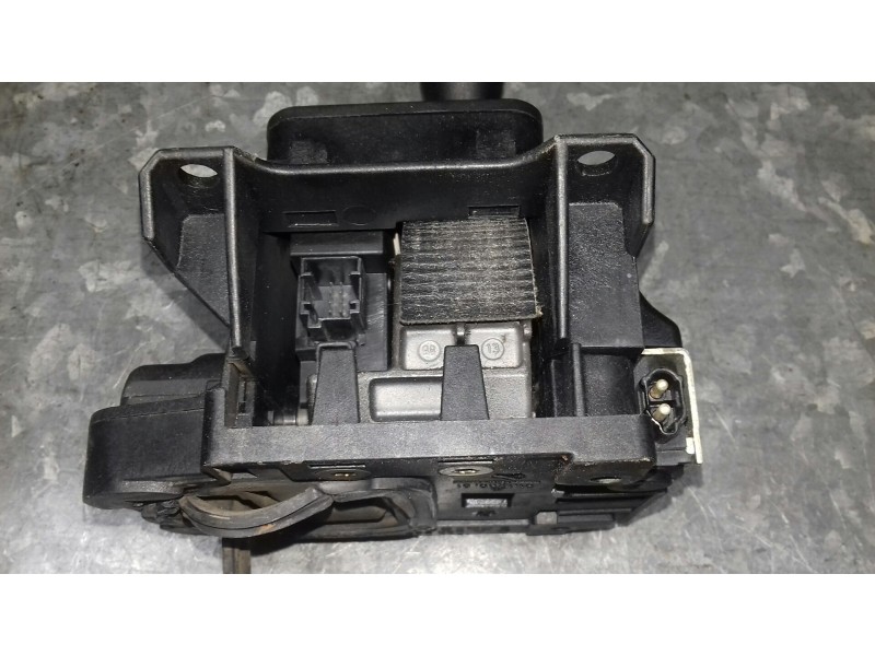 Recambio de palanca cambio para mercedes-benz clase c (w202) berlina referencia OEM IAM A2022670537 A2022670137 AUTOMATICA