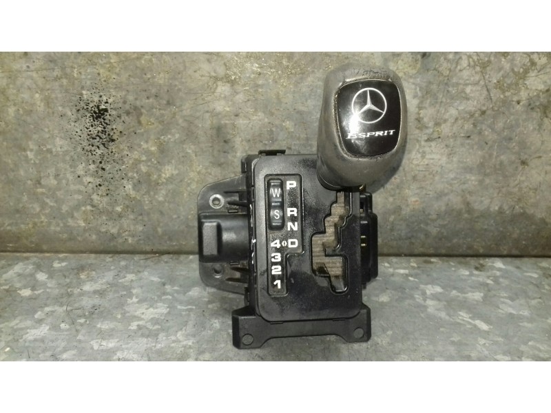 Recambio de palanca cambio para mercedes-benz clase c (w202) berlina referencia OEM IAM A2022670537 A2022670137 AUTOMATICA