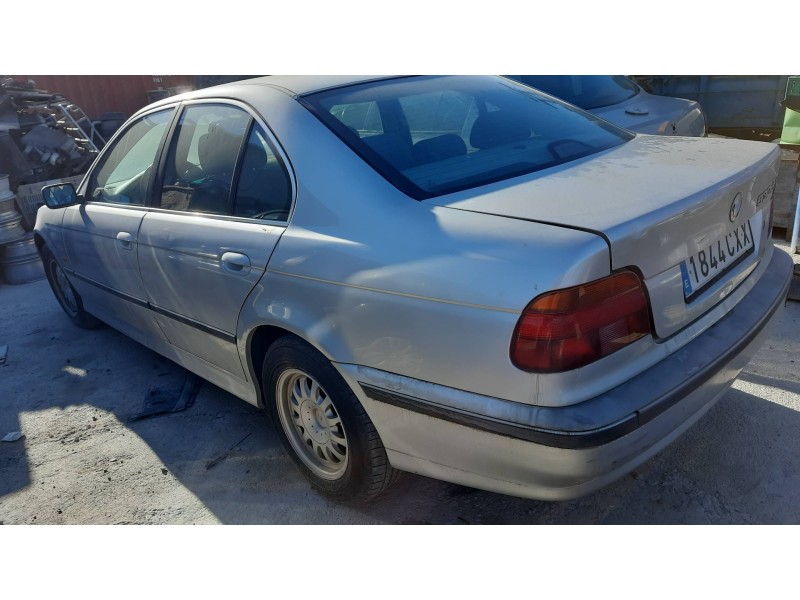 bmw serie 5 berlina (e39) del año 1999