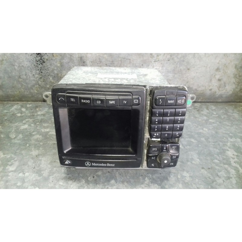 Recambio de sistema audio / radio cd para mercedes-benz clase s (w220) berlina referencia OEM IAM A2208203489 8638203723 BOSCH