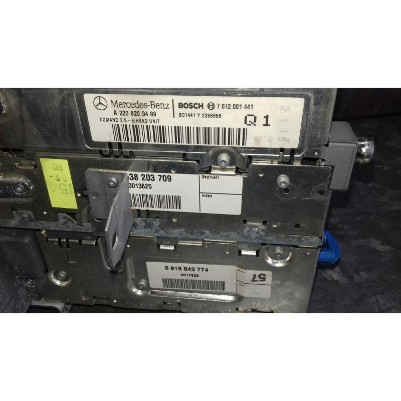 Recambio de sistema audio / radio cd para mercedes-benz clase s (w220) berlina referencia OEM IAM A2208203489 8638203723 BOSCH