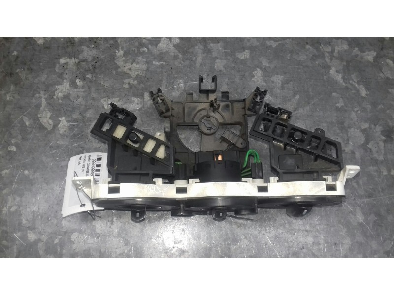 Recambio de mando climatizador para hyundai getz (tb) referencia OEM IAM  ASIENTOS 1 CONECTOR