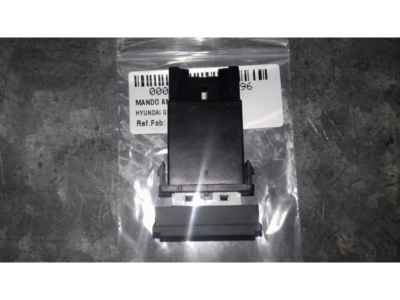 Recambio de mando antinieblas para hyundai getz (tb) referencia OEM IAM   