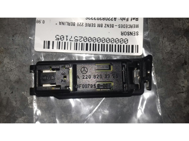 Recambio de sensor para mercedes-benz clase s (w220) berlina referencia OEM IAM A2208203326 5DF00795900 HELLA