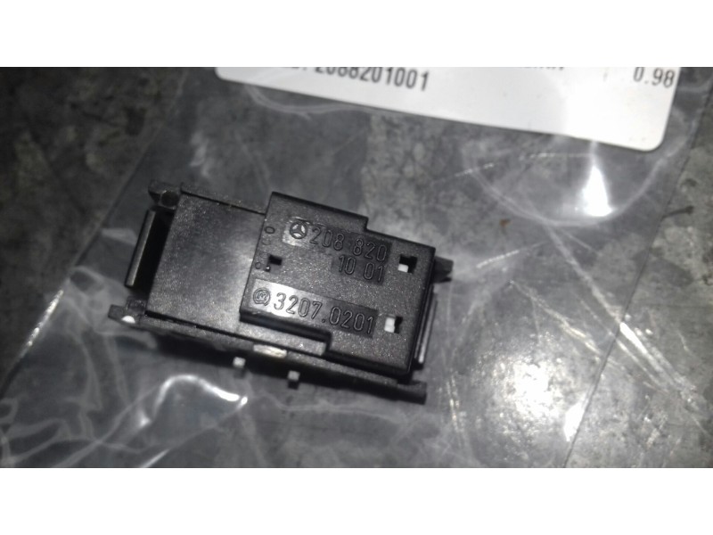 Recambio de interruptor para mercedes-benz clase s (w220) berlina referencia OEM IAM 2088201001 32070201 AIBAG - OFF
