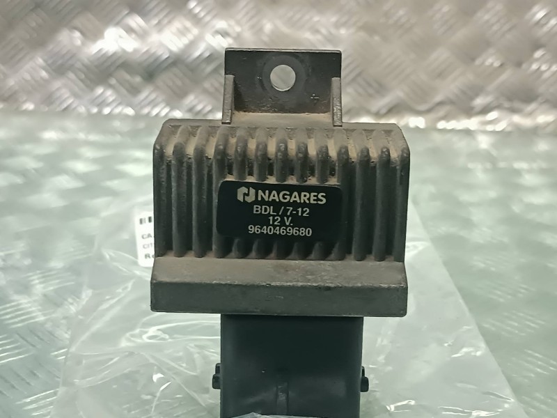 Recambio de caja precalentamiento para citroen xsara picasso referencia OEM IAM 9640469680 NAGARES CONECTOR 7 PINES