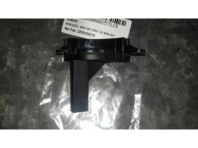 Recambio de sensor para mercedes-benz clase s (w220) berlina referencia OEM IAM 2205420218 00201500 GIRO