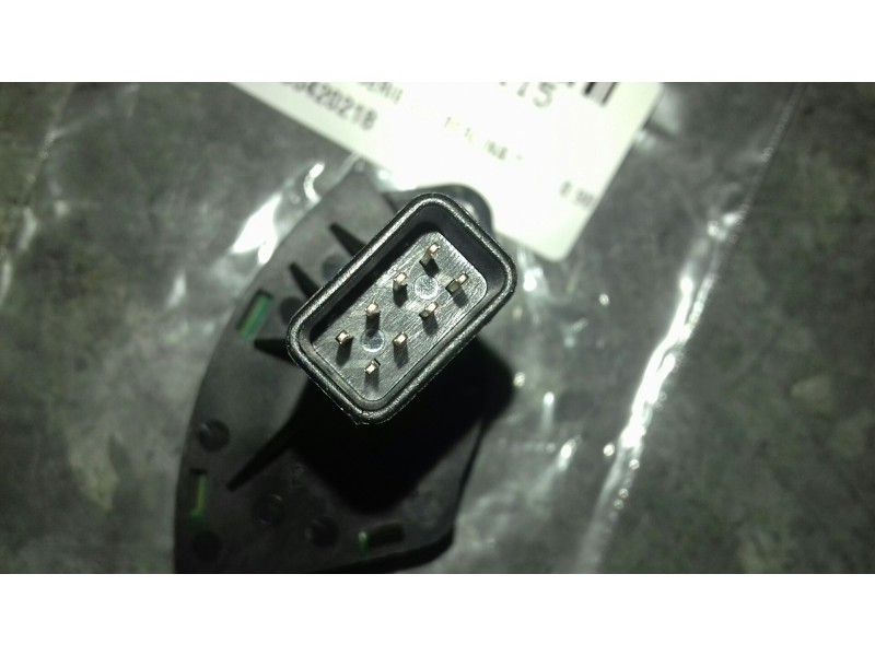 Recambio de sensor para mercedes-benz clase s (w220) berlina referencia OEM IAM 2205420218 00201500 GIRO