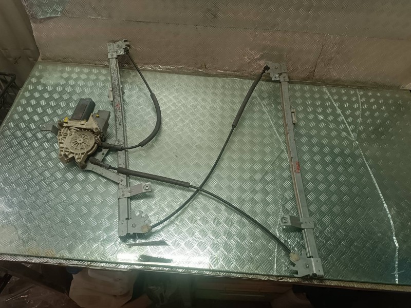 Recambio de elevalunas delantero izquierdo para citroen xsara picasso referencia OEM IAM 128000292 9700105128 ELECTRICO