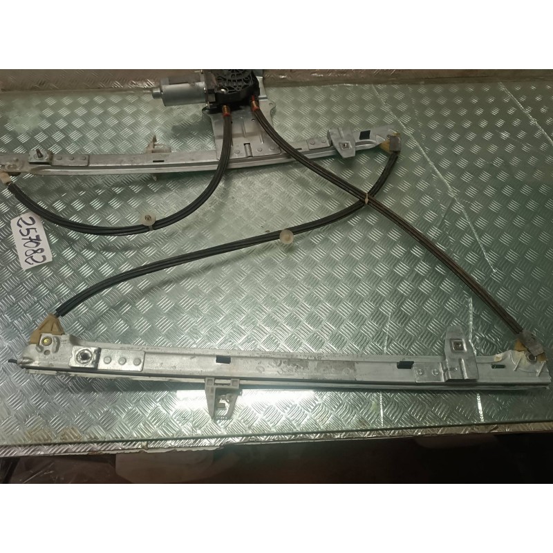 Recambio de elevalunas delantero derecho para citroen xsara picasso referencia OEM IAM 0130821702 CONECTOR 2 PINES ELECTRICO