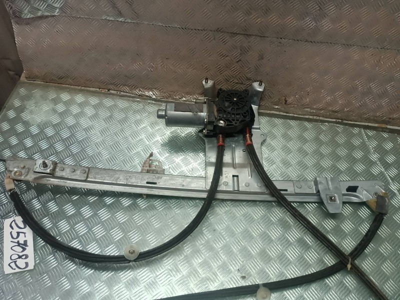 Recambio de elevalunas delantero derecho para citroen xsara picasso referencia OEM IAM 0130821702 CONECTOR 2 PINES ELECTRICO