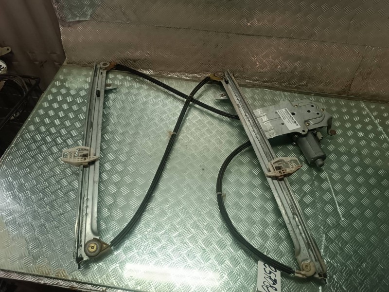 Recambio de elevalunas delantero derecho para citroen xsara picasso referencia OEM IAM 0130821702 CONECTOR 2 PINES ELECTRICO