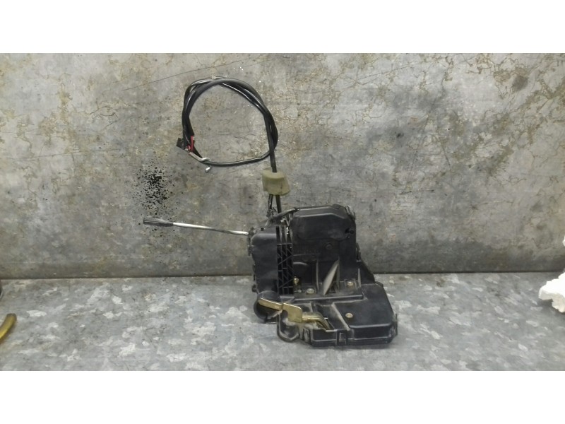 Recambio de cerradura puerta delantera derecha para mercedes-benz clase e (w211) berlina referencia OEM IAM   