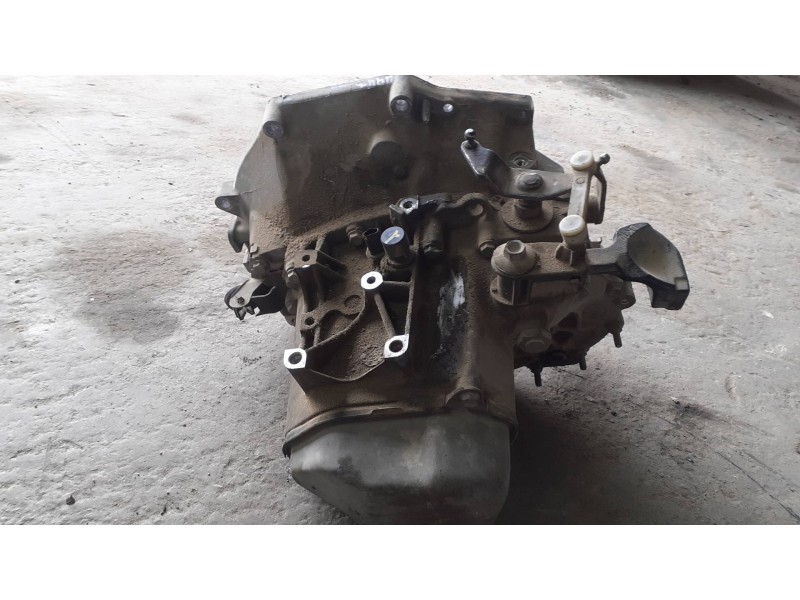 Recambio de caja cambios para citroen c3 referencia OEM IAM 20CR02  