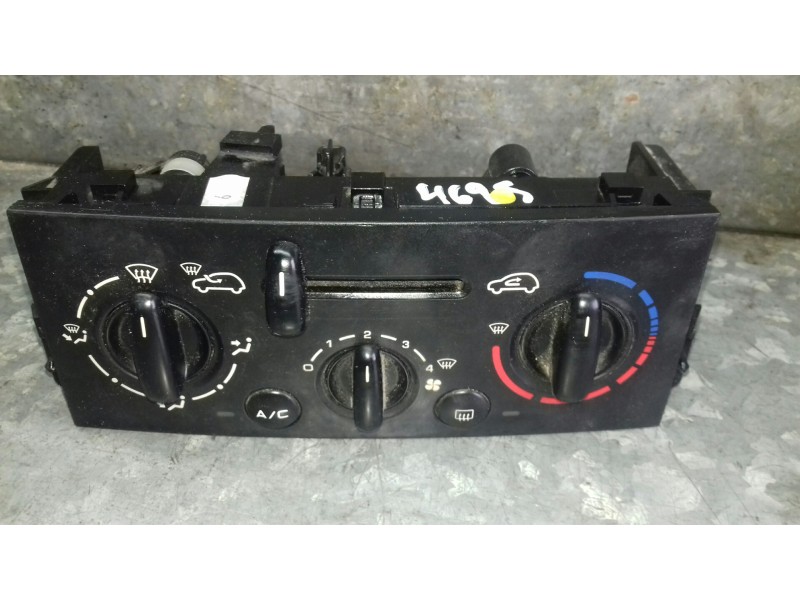 Recambio de mando climatizador para peugeot 207 referencia OEM IAM 69910002 VALEO N102079B