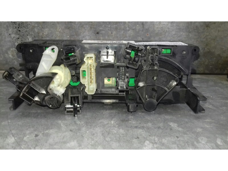 Recambio de mando climatizador para peugeot 207 referencia OEM IAM 69910002 VALEO N102079B