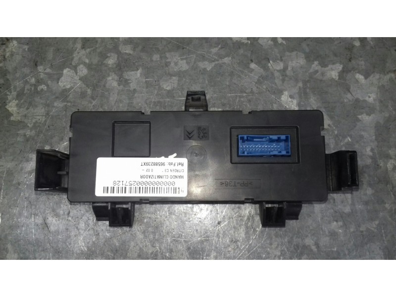 Recambio de mando climatizador para citroen c3 referencia OEM IAM 96588239XT VALEO AZUL