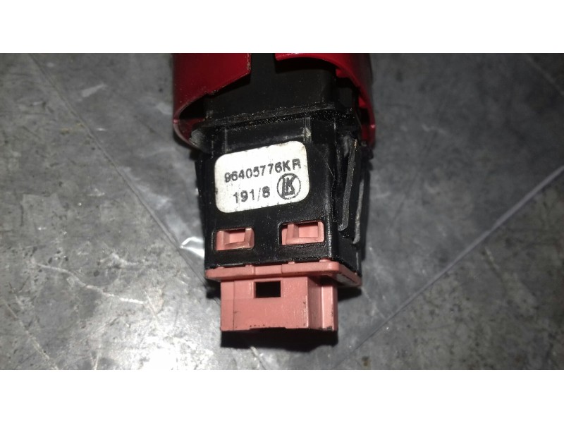 Recambio de warning para citroen jumpy referencia OEM IAM 96405776KR  