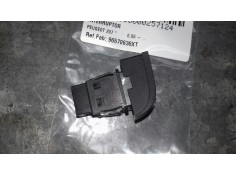 Recambio de interruptor para peugeot 207 referencia OEM IAM 96570636XT  CIERRE 2