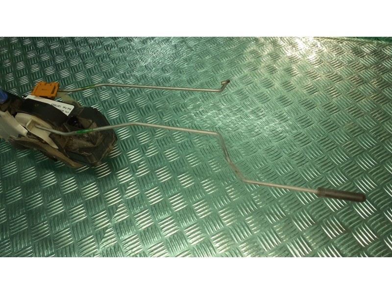 Recambio de cerradura puerta delantera derecha para opel mokka x design line start/stop referencia OEM IAM 13579523  