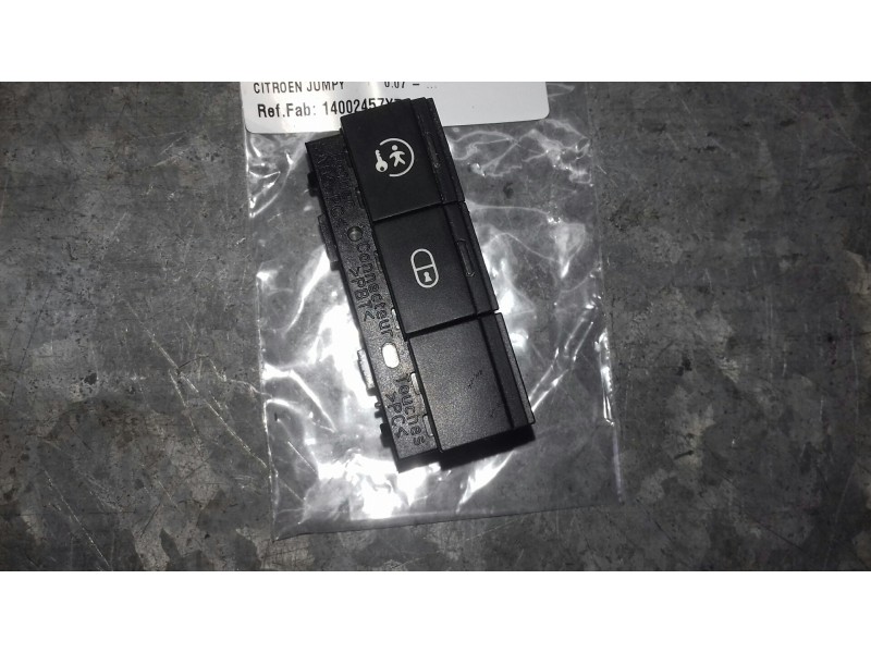 Recambio de mando multifuncion para citroen jumpy referencia OEM IAM 14002457XT 03065720 1 CONECTOR AZUL