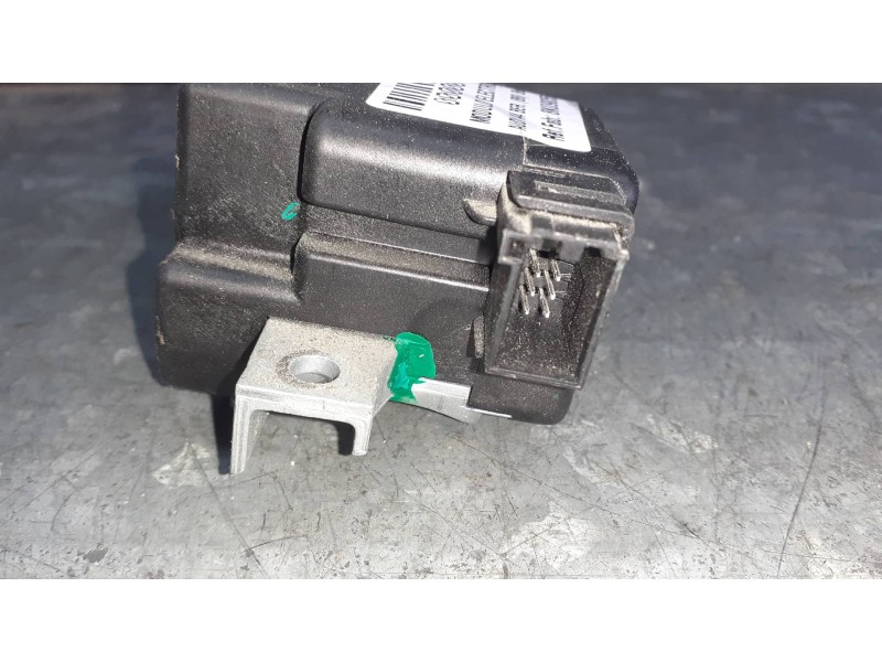 Recambio de modulo electronico para audi a4 ber. (b8) basis referencia OEM IAM 8K0905852E 033571102 BLOQUEO