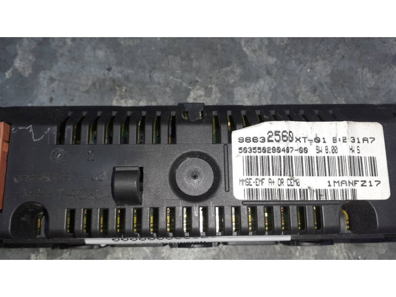 Recambio de pantalla multifuncion para citroen c3 referencia OEM IAM 96632560XT01 96632560XT 1MANFZ17