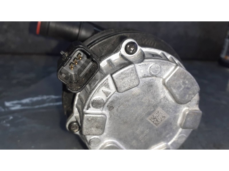 Recambio de bomba agua para dacia duster ii referencia OEM IAM 0392024150  20240531