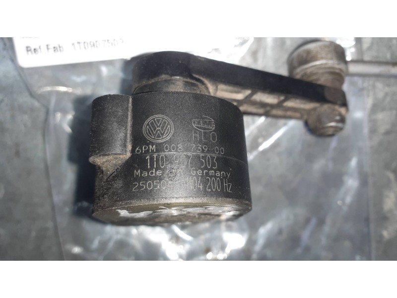 Recambio de motor regulacion faros para audi a6 berlina (4f2) referencia OEM IAM 1T0907503 6PM00873900 HELLA