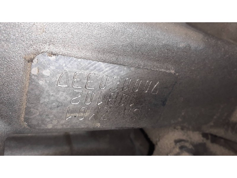 Recambio de despiece motor para citroen c3 referencia OEM IAM ZM01 10B102 