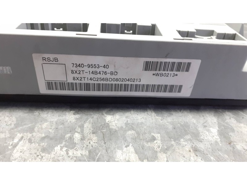 Recambio de caja reles / fusibles para jaguar xf referencia OEM IAM 8X2T14B476BD  7340955340