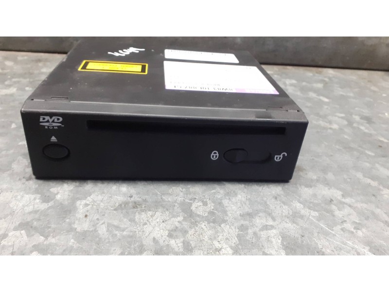 Recambio de sistema dvd para jaguar xf referencia OEM IAM 8W8310E887CE 4621008823 DENSO