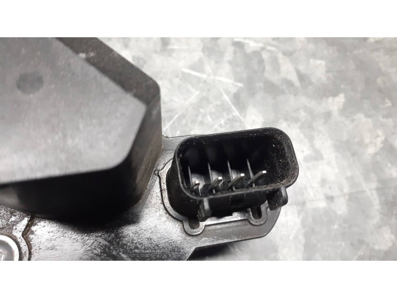 Recambio de cerradura puerta delantera izquierda para jaguar xf referencia OEM IAM 6W8A21813GC  2 CONECTORES