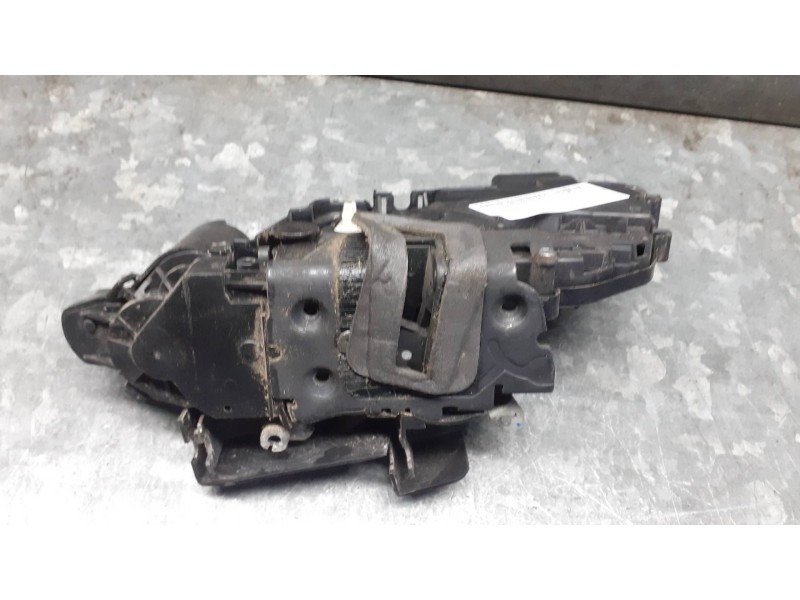 Recambio de cerradura puerta delantera izquierda para jaguar xf referencia OEM IAM 6W8A21813GC  2 CONECTORES