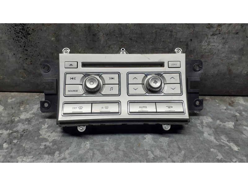 Recambio de mando calefaccion / aire acondicionado para jaguar xf referencia OEM IAM 8X2318C858BE DELPHI 1 CONECTOR