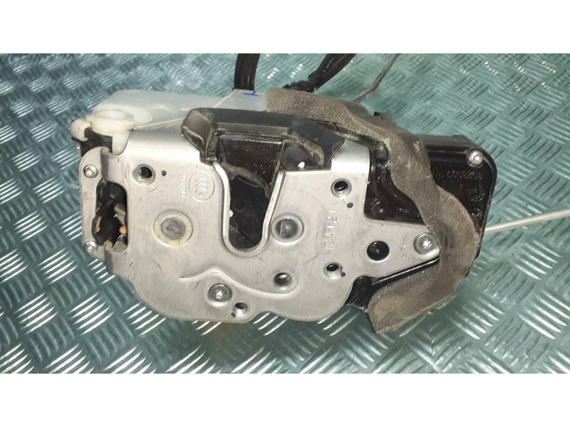 Recambio de cerradura puerta delantera derecha para opel mokka x design line start/stop referencia OEM IAM 13579523  