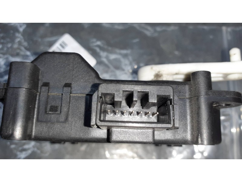 Recambio de motor trampilla calefaccion para jaguar xf referencia OEM IAM 0638000840 DENSO 1 CONECTORES