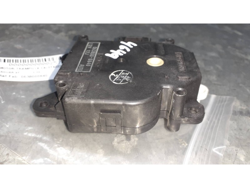 Recambio de motor trampilla calefaccion para jaguar xf referencia OEM IAM 0638000840 DENSO 1 CONECTORES