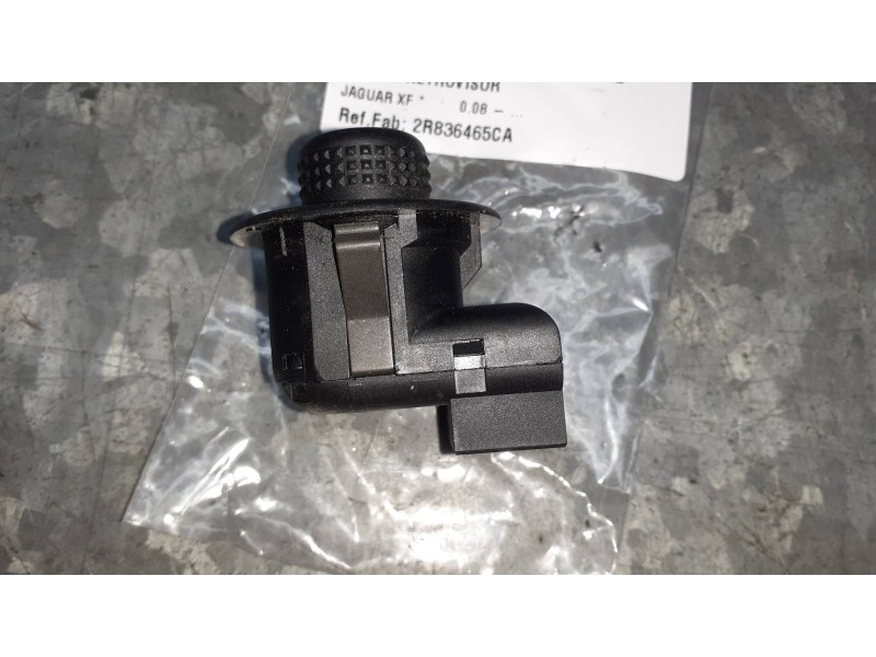 Recambio de mando retrovisor para jaguar xf referencia OEM IAM 2R836465CA 2R836465 1 CONECTOR