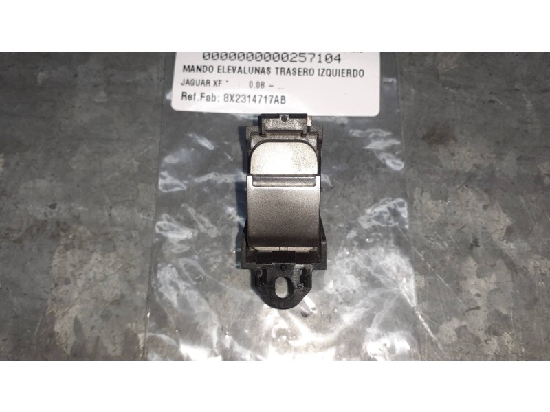 Recambio de mando elevalunas trasero izquierdo para jaguar xf referencia OEM IAM 8X2314717AB  03450900
